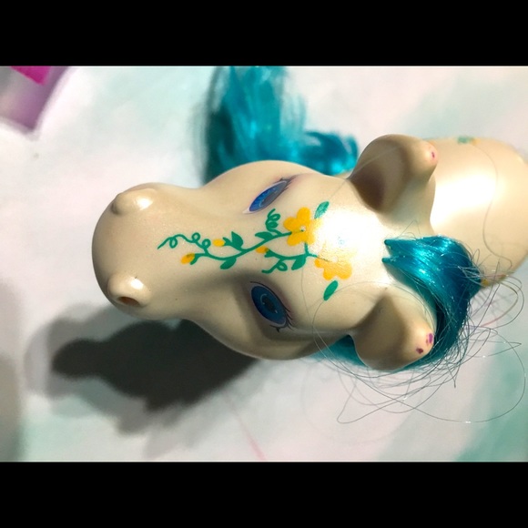 CABBAGE PATCH 90s MAGIC MEADOW SHIMMER &SHINE PONY - Picture 12 of 12
